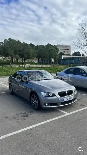 Usado BMW 320 Shadowline 170 CV (125 kW) 2007 Gris / plata Coupe
