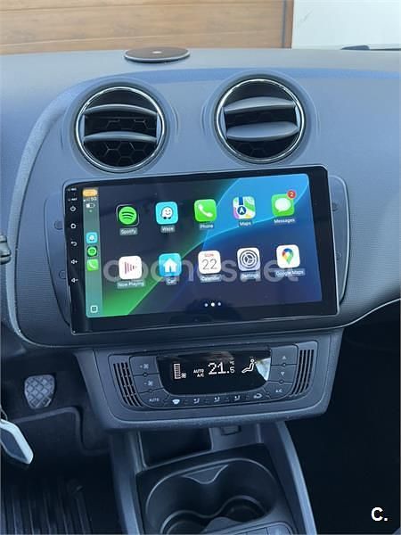 Usado Seat Ibiza Style 105 HP (77 kW) 2014 Branco Sedan