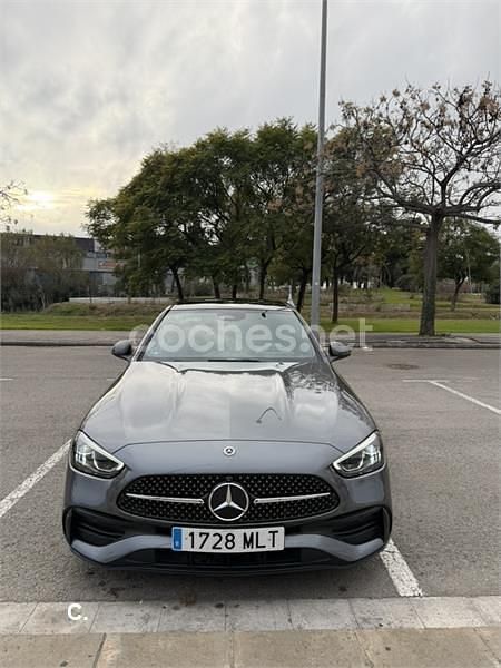 Usado Mercedes C220 200 CV (147 kW) 2023 Gris / plata Berlina