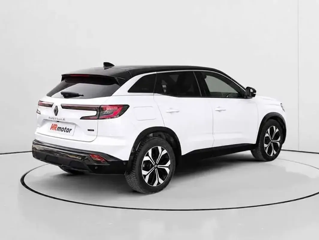 Usado Renault Austral Techno 199 CV (146 kW) 2024 Blanco SUV