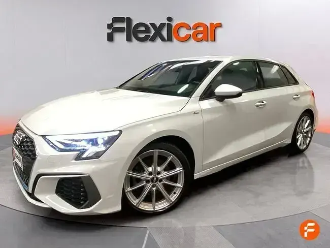 Usado Audi A3 150 CV (110 kW) 2021 Blanco Berlina