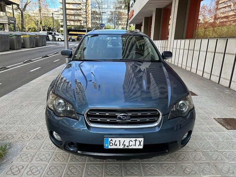 Usado Subaru Outback 165 CV (121 kW) 2004 Azul Familiar
