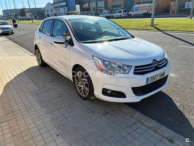Usado Citroën C4 112 CV (82 kW) 2012 Blanco Berlina