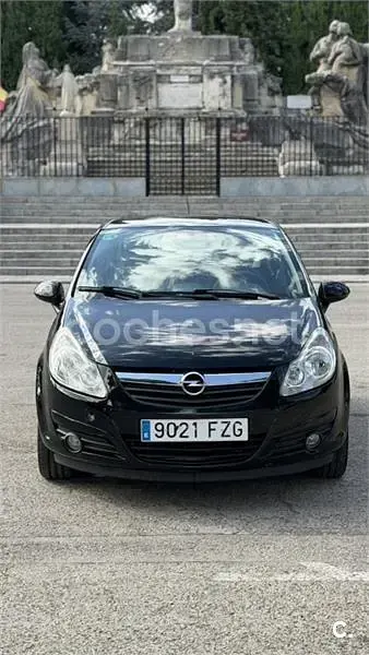 Usado Opel Corsa Cosmo 90 CV (66 kW) 2008 Negro Utilitario