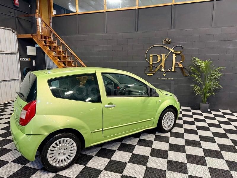 Usado Citroën C2 75 CV (55 kW) 2004 Verde Utilitario