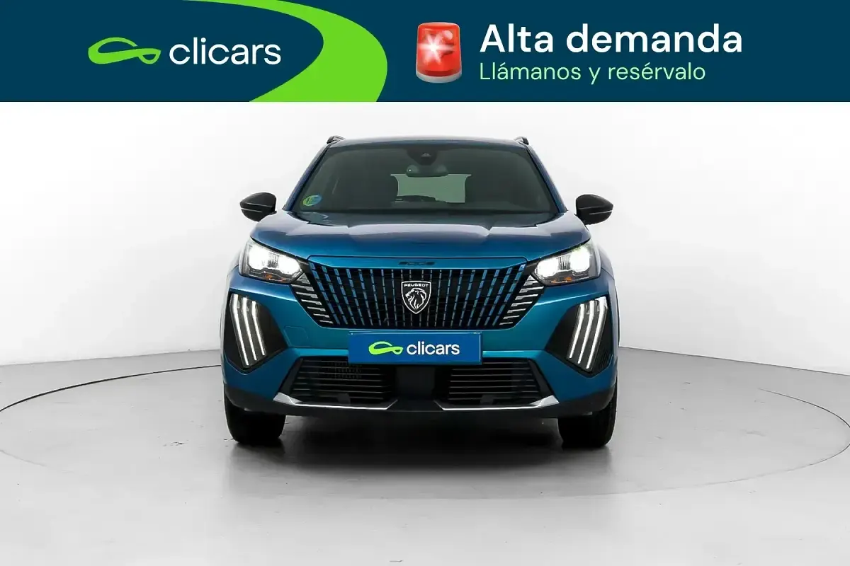 Usado Peugeot 2008 Allure 136 CV (100 kW) 2025 Azul SUV