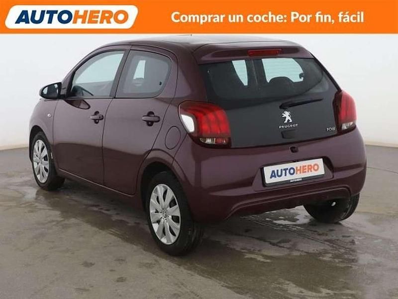 Usado Peugeot 108 Active 82 CV (60 kW) 2017 Rojo Utilitario