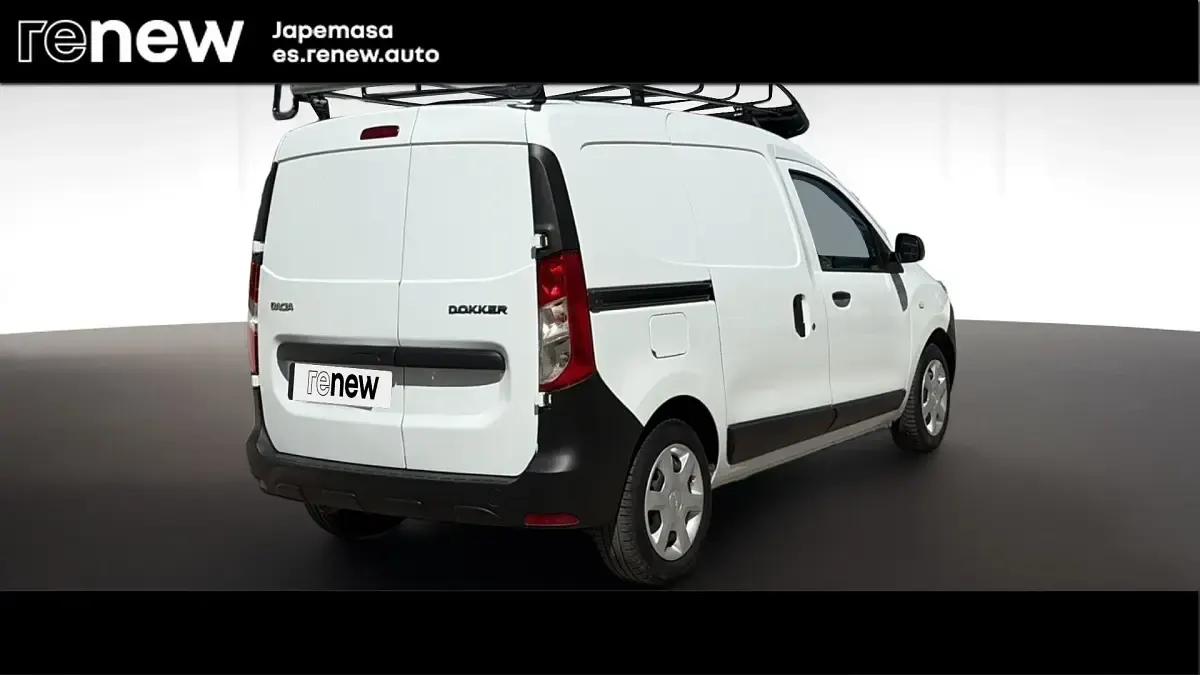 Usado Dacia Dokker Essentiel 130 CV (95 kW) 2021 Blanco Monovolumen