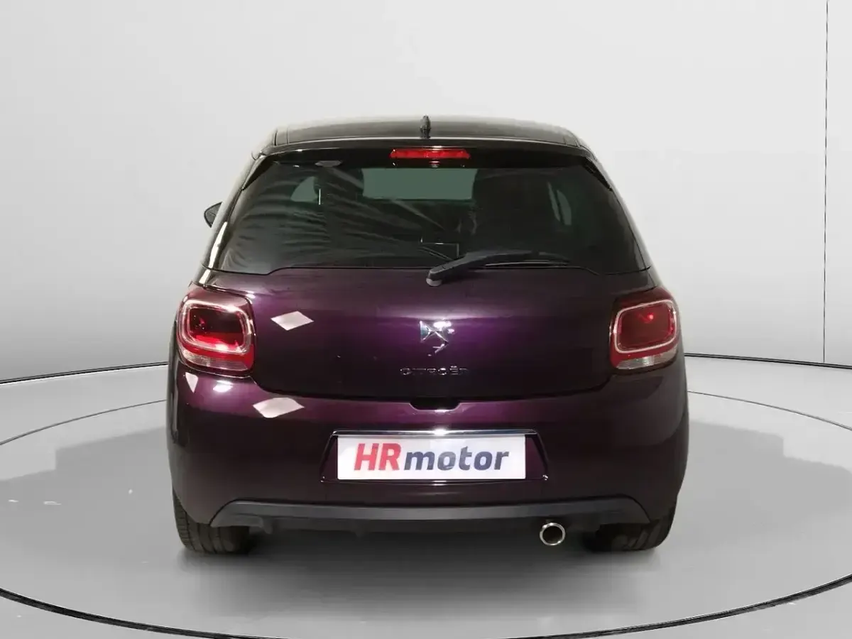 Usado Citroën DS3 82 CV (60 kW) 2015 Violeta Utilitario