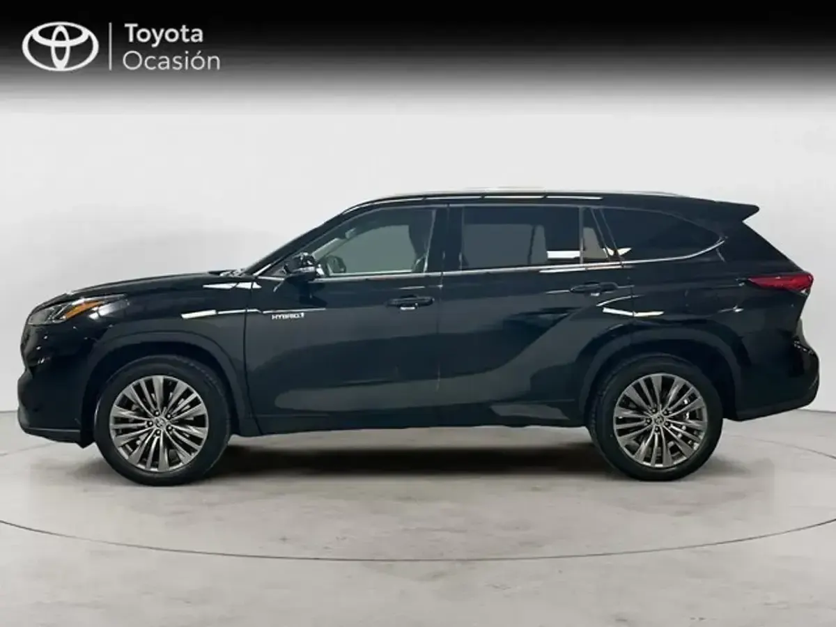 Usado Toyota Highlander Advance 248 CV (182 kW) 2021 Negro SUV