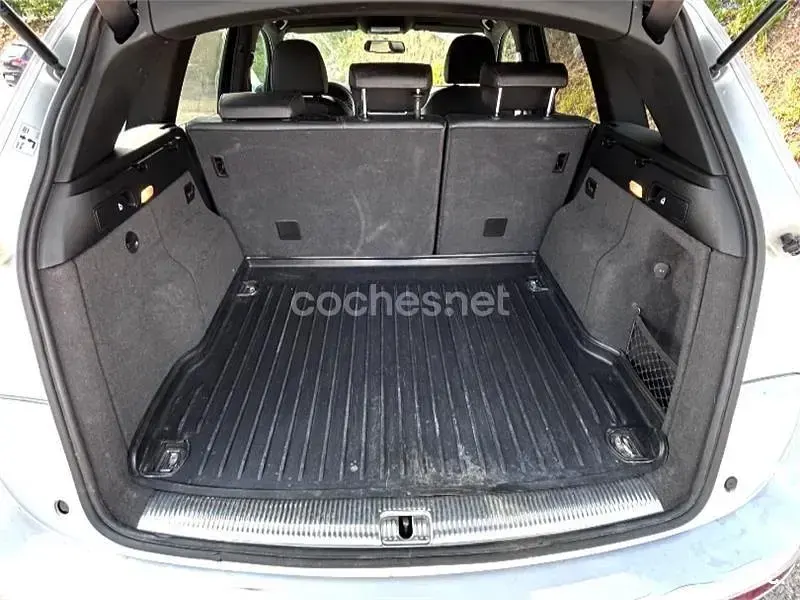 Usado Audi Q5 170 CV (125 kW) 2011 Gris / plata SUV