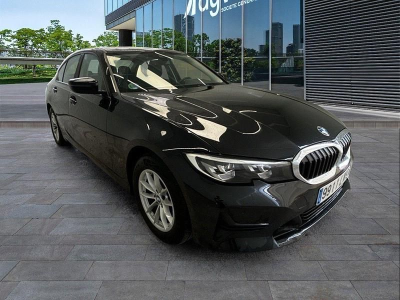 Usado BMW 318 150 CV (110 kW) 2022 Blanco Berlina