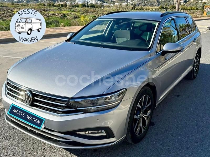 Usado VW Passat Executive 150 CV (110 kW) 2020 Gris / plata Familiar