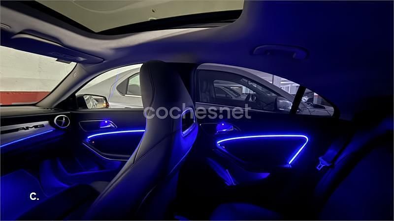 Usado Mercedes CLA200 136 CV (100 kW) 2016 Blanco Berlina