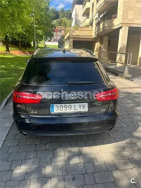 Usado Audi A6 204 CV (150 kW) 2012 Negro Familiar