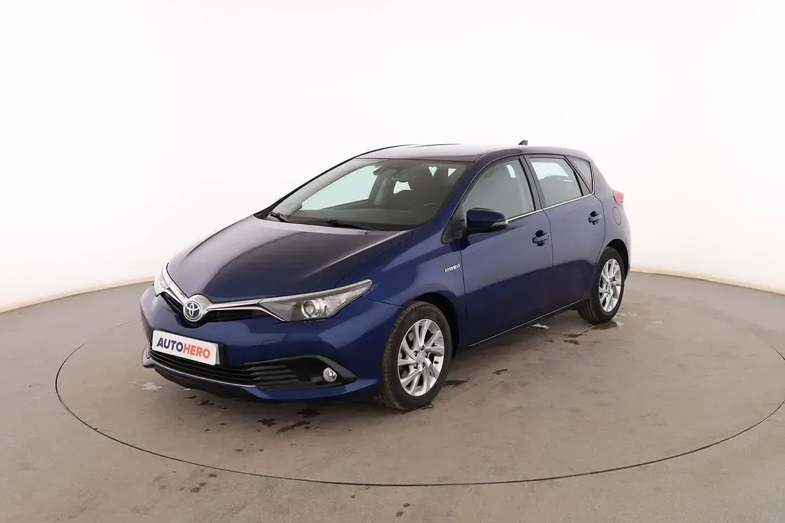 Usado Toyota Auris Hybrid Active 136 CV (100 kW) 2016 Utilitario