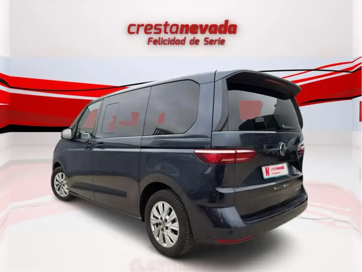Usado VW Multivan 245 CV (180 kW) 2025 Azul Monovolumen