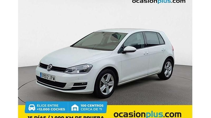 Blanco Usado 2016 VW Golf VII Advance Utilitario | 14.500 € (Precio justo) - Imagen 1/4