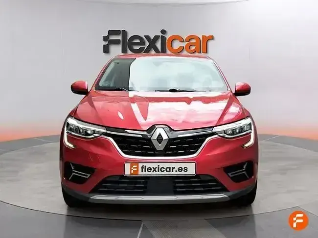 Usado Renault Arkana Equilibre 140 CV (102 kW) 2022 Rojo SUV
