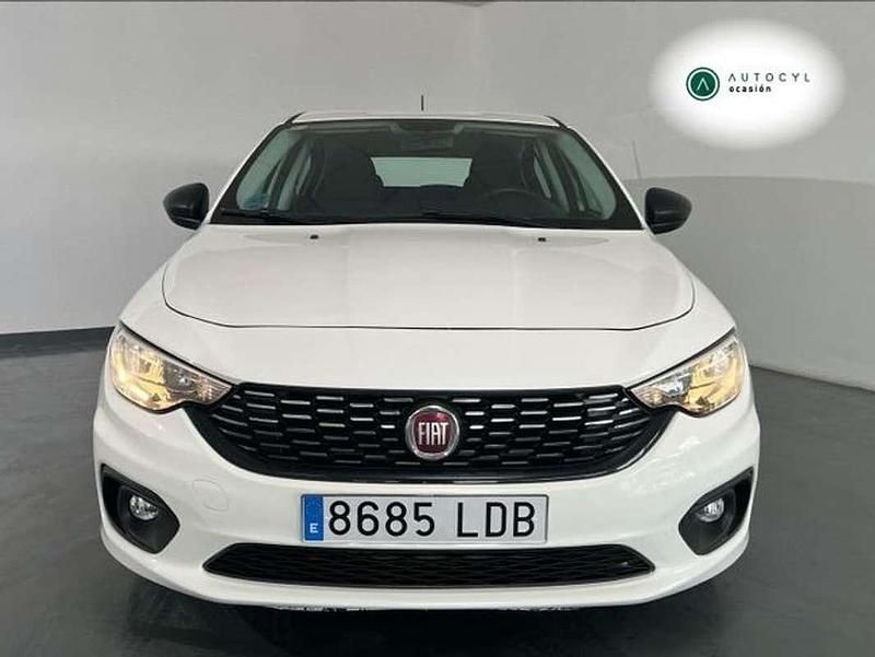 Usado Fiat Tipo Lounge 120 CV (88 kW) 2019 Blanco Berlina