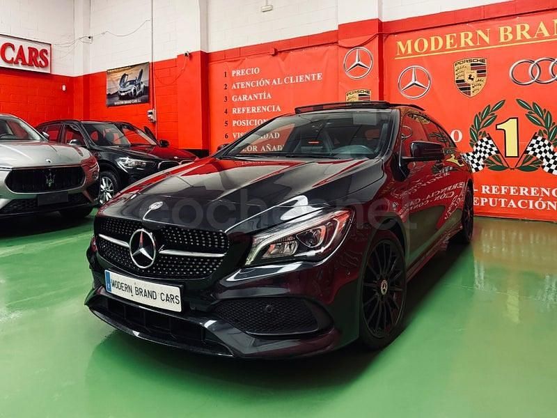 Usado Mercedes CLA200 Shooting Brake 150 CV (110 kW) 2019 Negro Familiar
