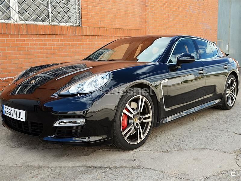Usado Porsche Panamera Turbo 500 CV (367 kW) 2012 Negro Berlina