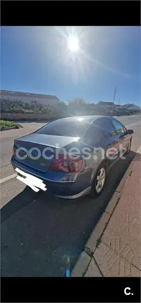 Usado Peugeot 407 110 CV (80 kW) 2006 Azul Berlina