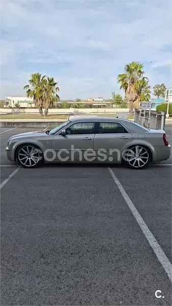 Usado Chrysler 300C Executive 218 CV (160 kW) 2008 Beige Berlina