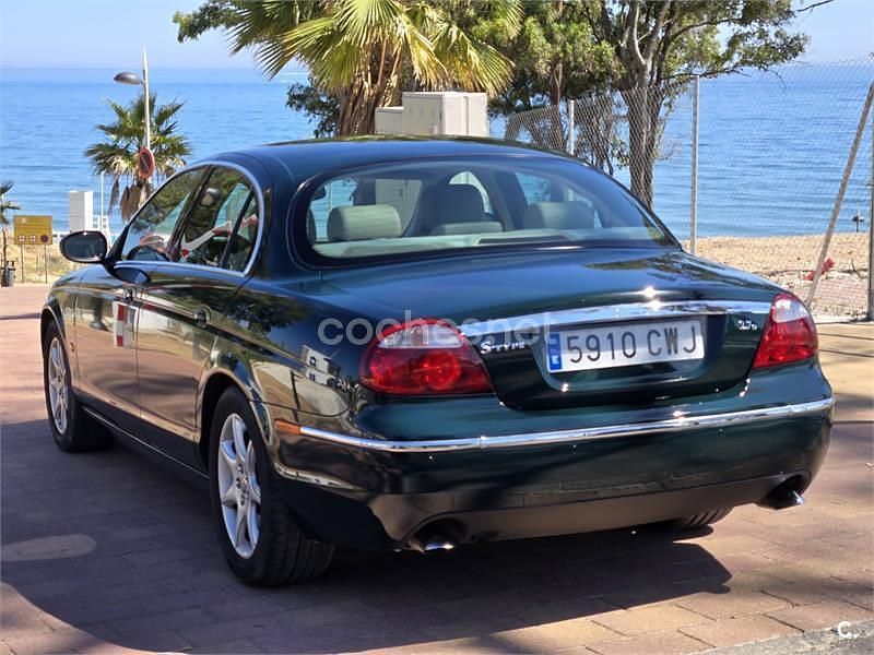 Usado Jaguar S-Type Executive 207 CV (152 kW) 2004 Verde Berlina