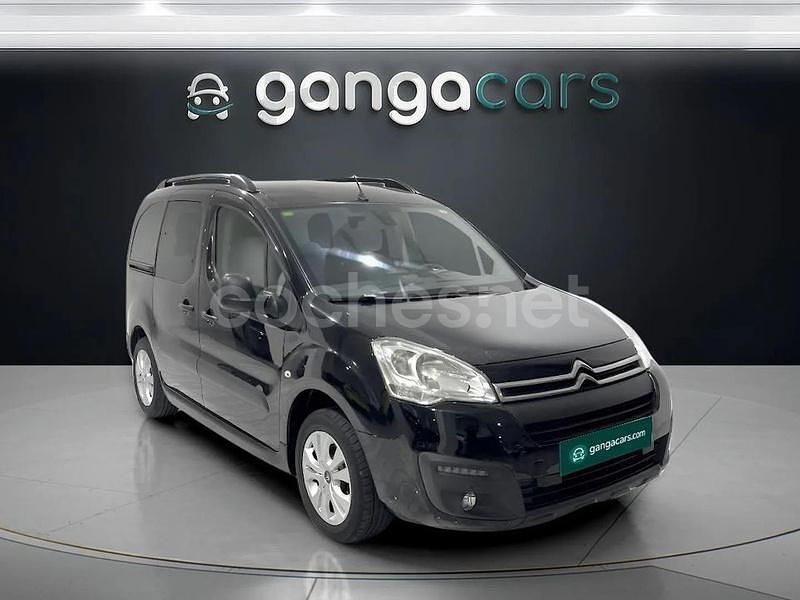 Usado Citroën Berlingo Feel 110 CV (80 kW) 2019 Negro Monovolumen