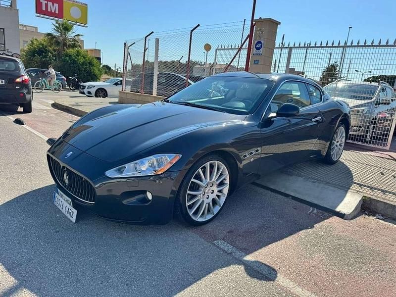 Gris Usado 2011 Maserati Granturismo Coupe | 41.995 € - Imagen 1/4