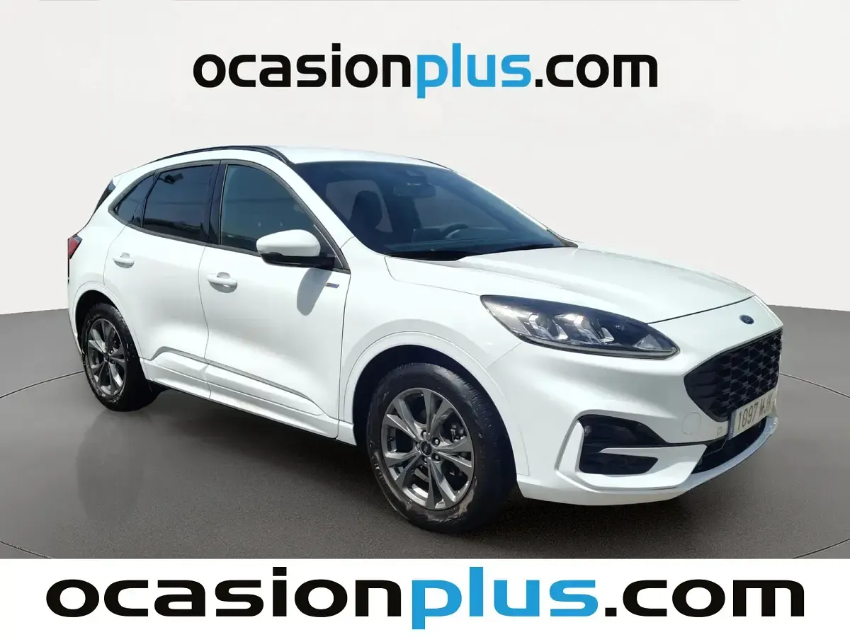 Usado Ford Kuga ST-Line 226 CV (166 kW) 2023 Blanco SUV