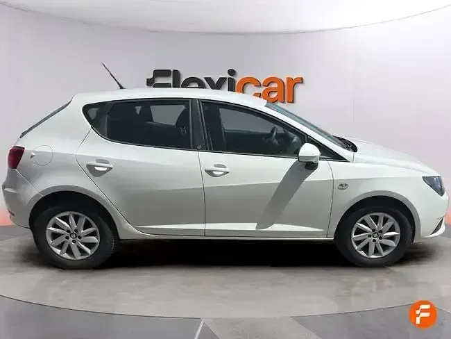 Usado Seat Ibiza CONNECT 90 CV (66 kW) 2017 Blanco