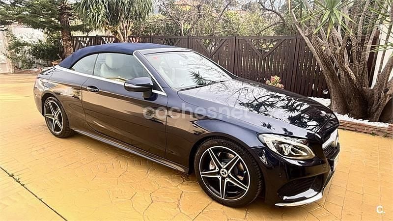 Używany Mercedes C220 170 KM (125 kW) 2017 Niebieski Kabriolet