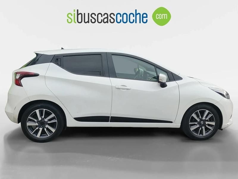 Usado Nissan Micra Acenta 92 CV (67 kW) 2017 Gris/plata Utilitario