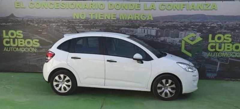 Usado Citroën C3 Attraction 68 HP (50 kW) 2013 Branco Citadino