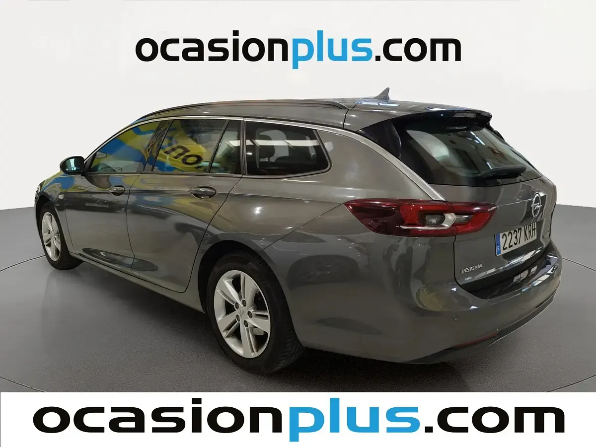 Usado Opel Insignia Selective 136 CV (100 kW) 2018 Gris Familiar