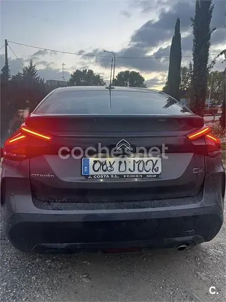 Usado Citroën C4 Feel 130 CV (95 kW) 2021 Gris / plata Berlina