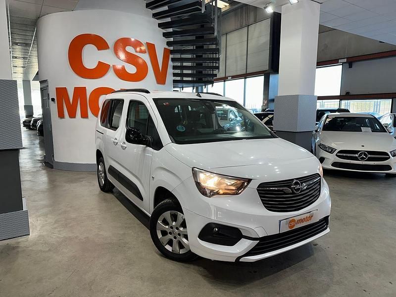 Usado Opel Combo Business Edition 100 CV (73 kW) 2023 Blanco Monovolumen