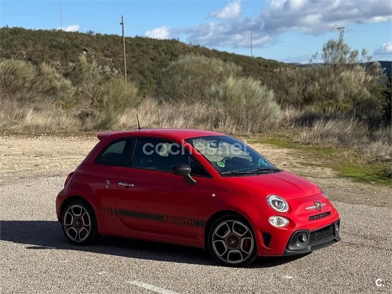 Rojo Usado 2016 Abarth 595 Berlina | 13.000 € (Buen precio) - Imagen 1/4