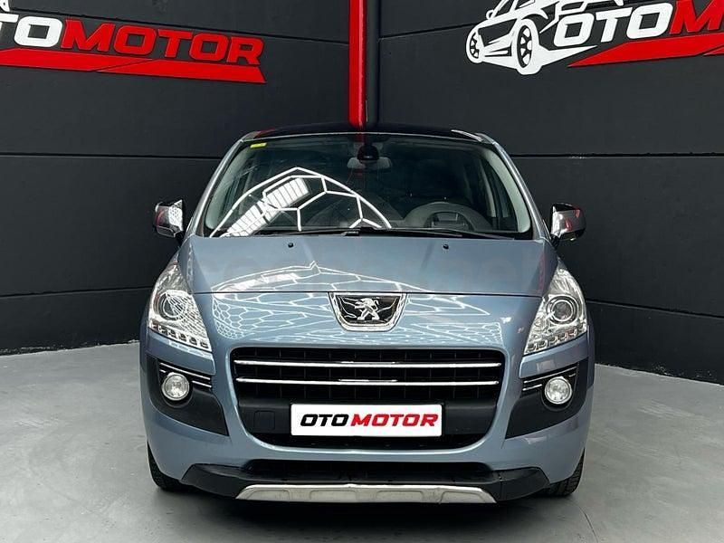 Usado Peugeot 3008 200 CV (147 kW) 2013 Azul Familiar