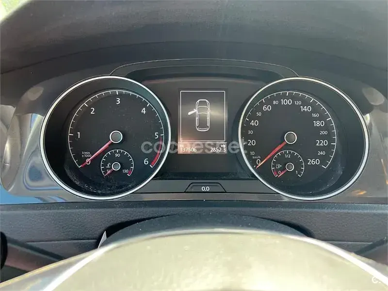 Usado VW Golf VII Edition 115 CV (84 kW) 2021 Blanco Utilitario