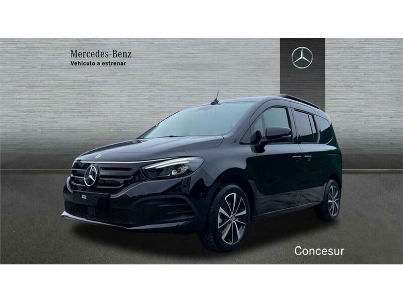 Negro Nuevo 2024 Mercedes EQT200 Monovolumen | 38.744 € (Un poco caro) - Imagen 1/4