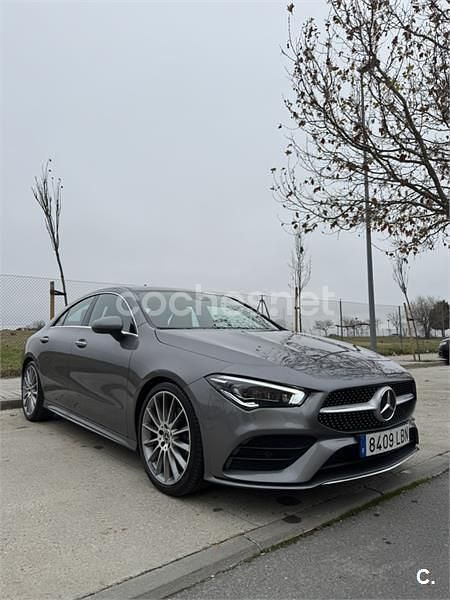 Usado Mercedes CLA200 163 CV (119 kW) 2019 Gris / plata Berlina