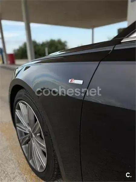 Usado Audi A6 S-Line 163 CV (119 kW) 2020 Negro Familiar