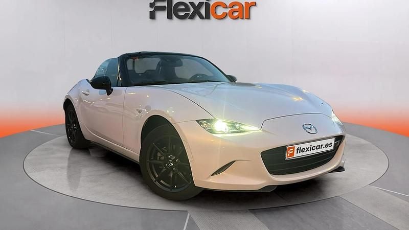 Usado Mazda MX5 Style+ 131 CV (96 kW) 2017 Blanco Descapotable