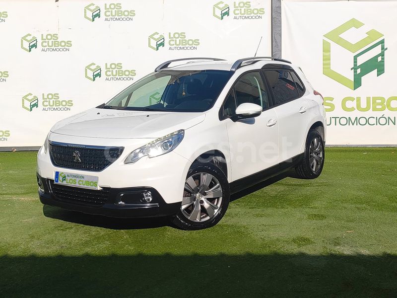 Blanco Usado 2016 Peugeot 2008 Allure SUV | 9899 € (Un poco caro) - Imagen 1/4