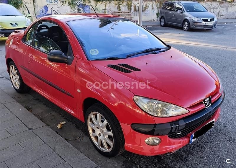 Rojo Usado 2002 Peugeot 206 Descapotable | 1300 € (Super precio) - Imagen 1/4