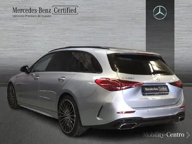 Usado Mercedes C220 200 CV (147 kW) 2024 Plata hightech