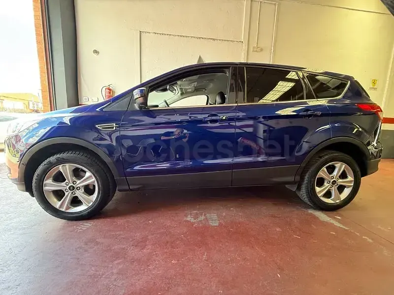 Usado Ford Kuga Titanium 150 CV (110 kW) 2016 Azul SUV